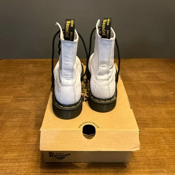 Dr. Martens 1460 White Leather Boots with Black Laces Size W9 - Picture 5 of 12